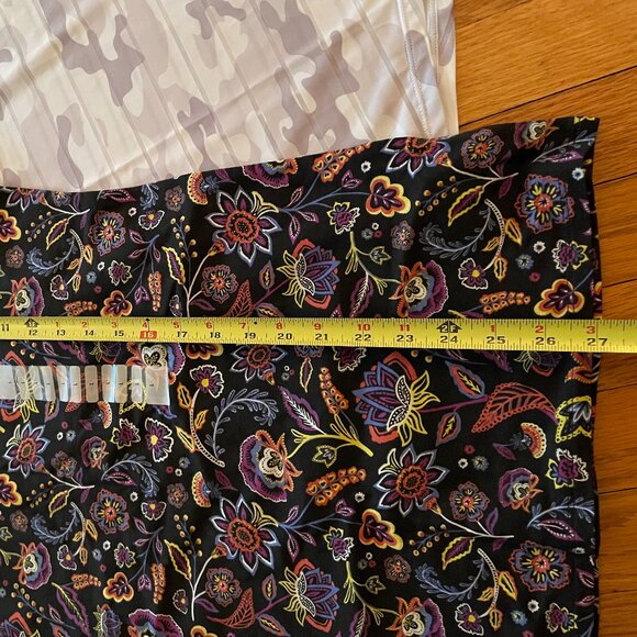 BNWT 3pc Top Tank Sport Bundle! Duluth Trading Co / American Eagle / ZYIA Active - Picture 8 of 15